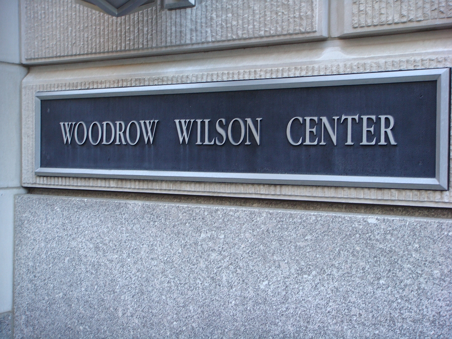 Washington DC [2009 July 03] 167.JPG - Scenes from The Ronald Reagan Building & International Trade Center and Woodrow Wilson Plaza